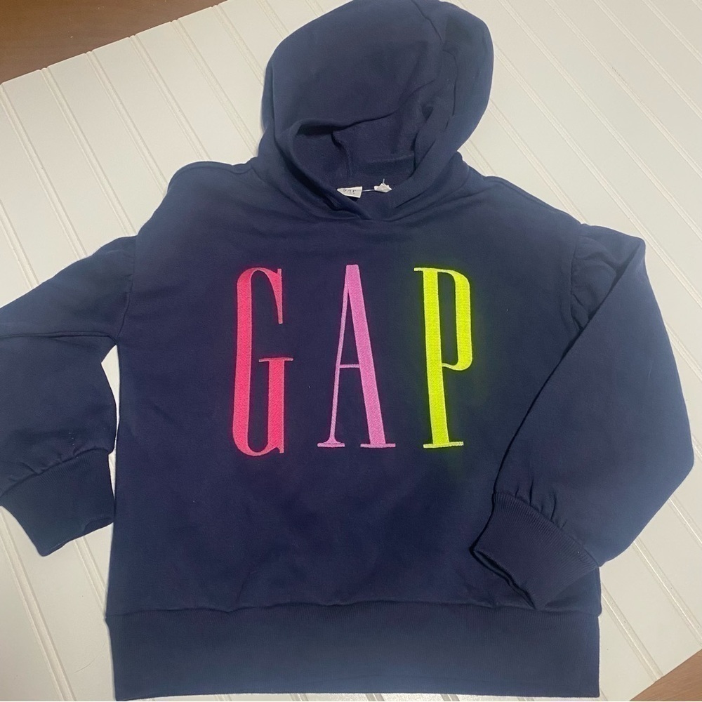 NWT GAP Kids Logo Fleece Hoodie Navy Blue Size Medium (8) Colorful